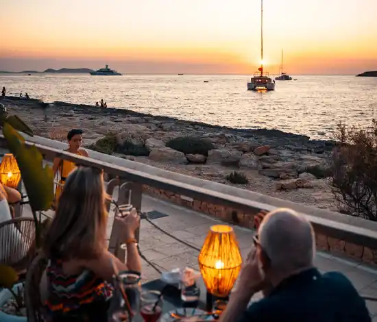 La Vita Notturna di Ibiza per Over 30 e 40